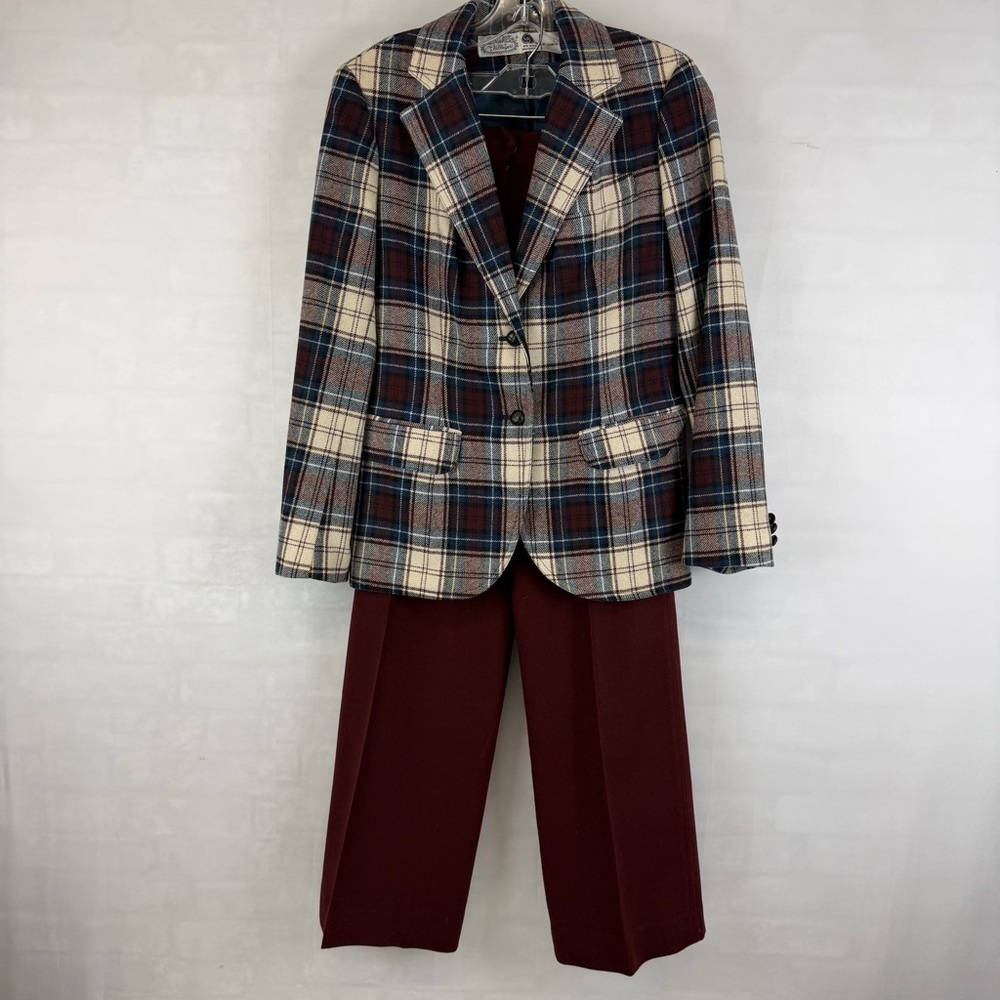 Vintage The Villager Plaid Wool‎ Blazer Burgundy Pants Suit Womens Size 6 Small